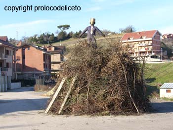 preparativi - falò via donizetti
